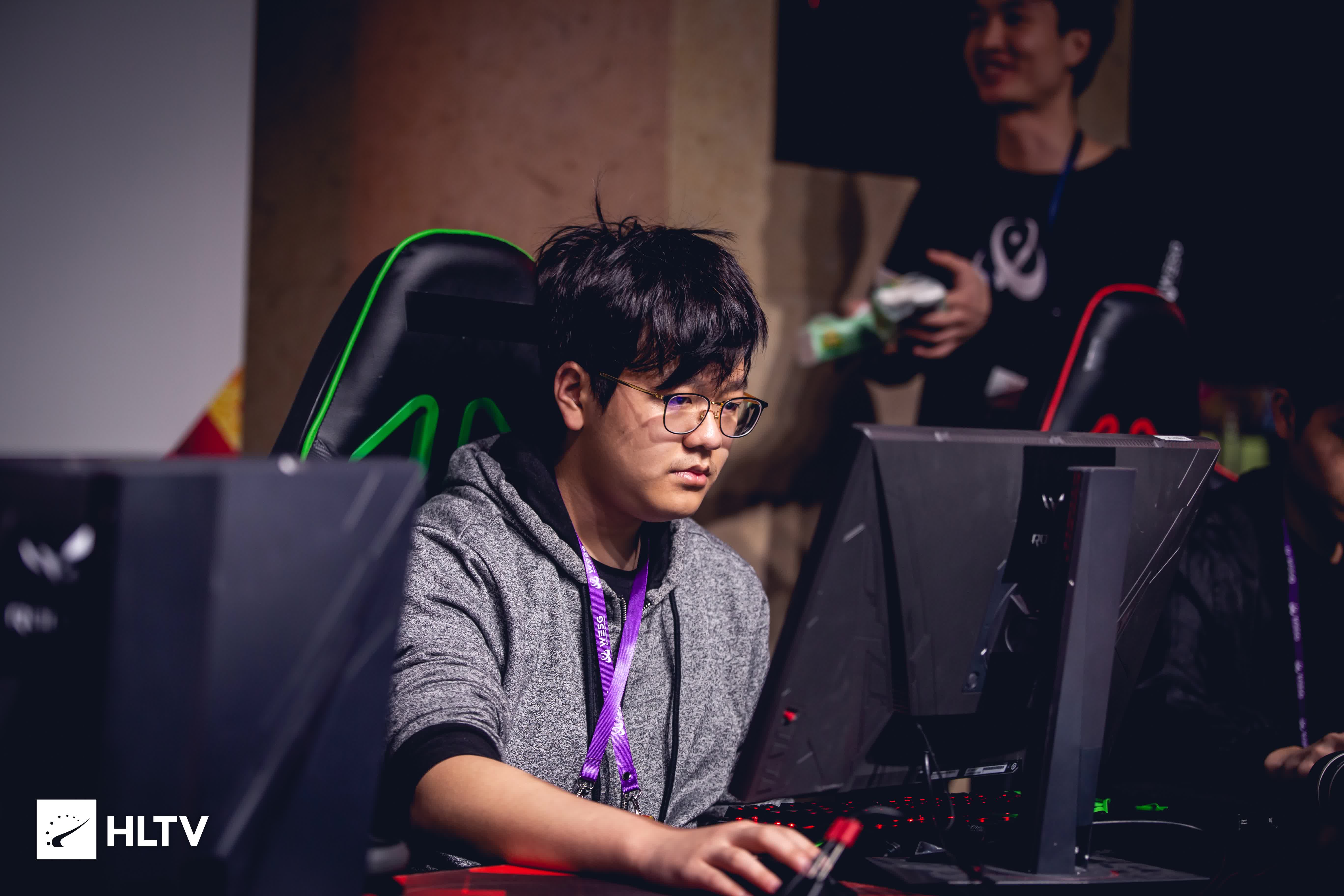 Faker的纯粹电竞人生：从“神坛”到“人设”他为何始终不谈感情？