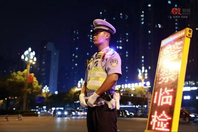 大曝光 非法改装、超速、飙车成都交警出手整治！