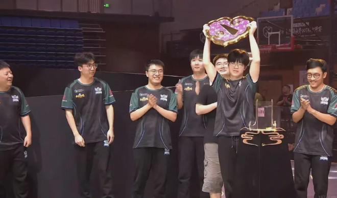 从追梦到夺冠 今夏中国DOTA2走出的每一步都有淘宝百亿补贴的加补(图5)