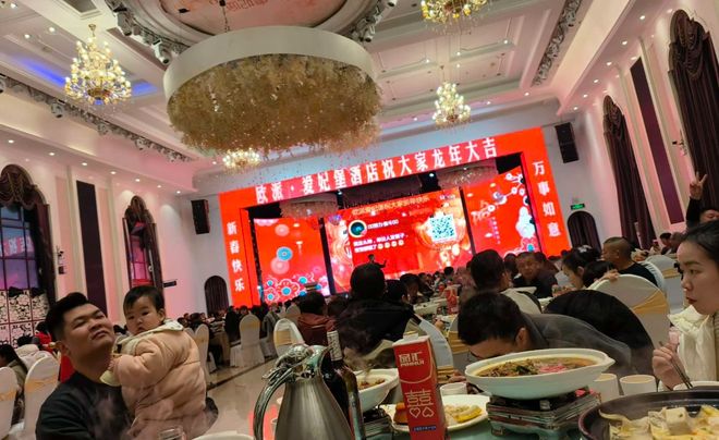 公司团建活动怎么策划_公司团建活动玩什么游戏(图2)