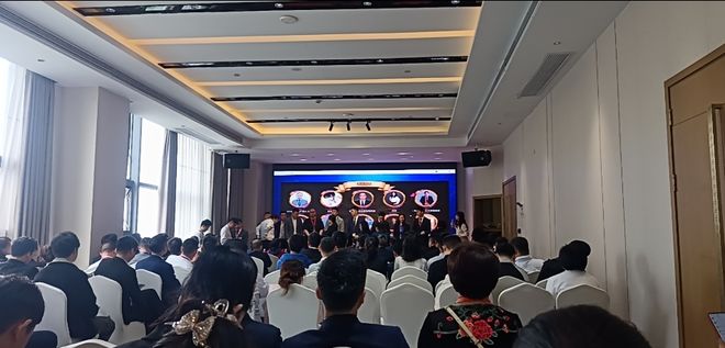 2025企业商家年会团建新玩法!这些互动游戏让员工嗨翻天(图2)