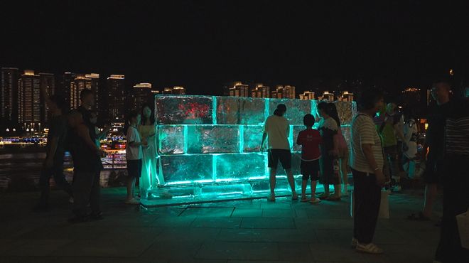 赛博山城的狂欢盛宴无畏契约嘉年华与重庆的不解之缘(图3)