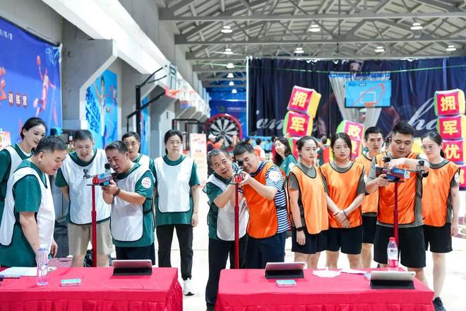 军民同场竞技！杨浦这场运动会有趣又温暖(图4)