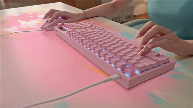 创启新竞玩出新竞界！ 罗技G趣玩日狂欢季开启玩家「创」玩全程高能(图11)