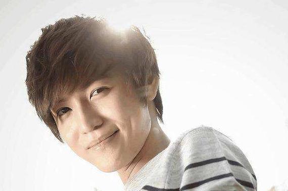 大舅子入选亚洲美男前百！电竞圈美男子排名高颜值选手竟这么多(图4)