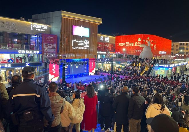 门店如何通过小技巧获得关注？hi现场：不妨试试这些大屏互动游戏(图2)