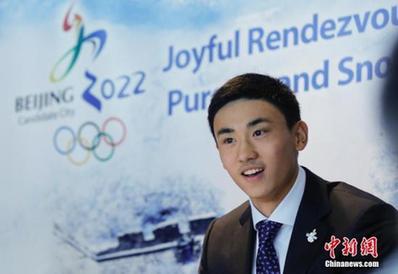 文体艺苑：天安门广场花坛主体造型为“长城”(图7)