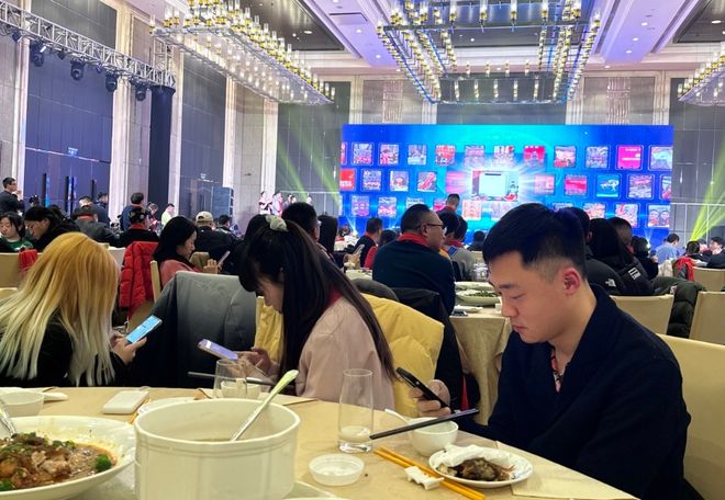 7个最火的大屏幕抽奖小游戏-2025受欢迎的团建游戏(图6)