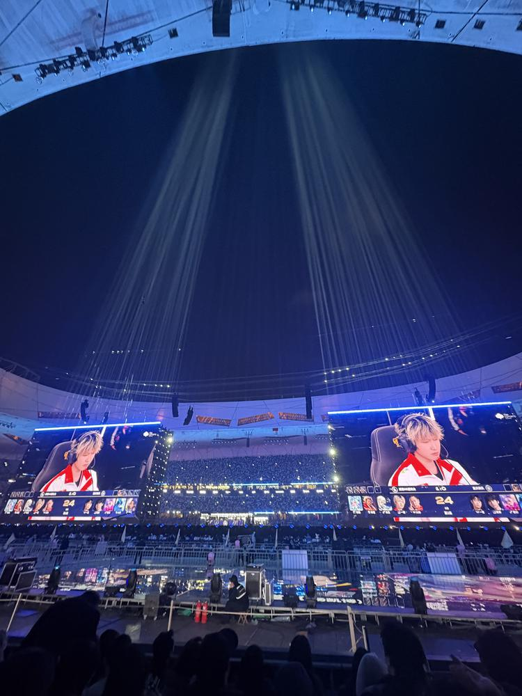 62196人！鸟巢之夜见证单场电竞赛事吉尼斯纪录