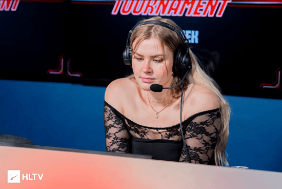 CS2女选手兼职做三明治意外走红：打职业养不活自己(图2)