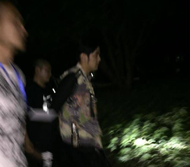 林俊杰终于成立了战队你们这些被演艺事业耽误的电竞选手(图15)