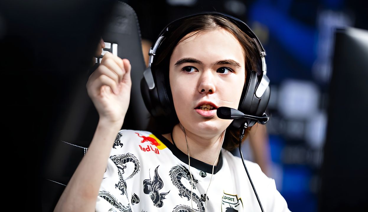 虽败犹荣！HLTV官方：Spirit步枪手donk当选年度top2