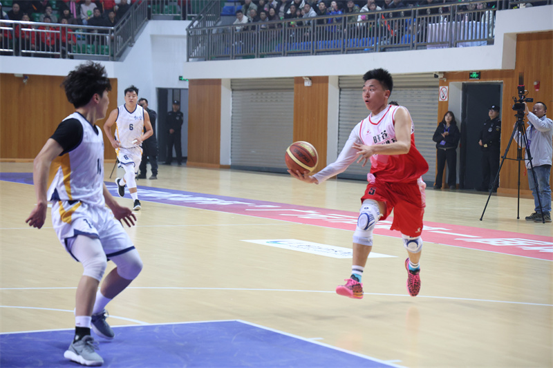 “广BA”火热启幕 62场赛事点燃全民篮球热情(图2)