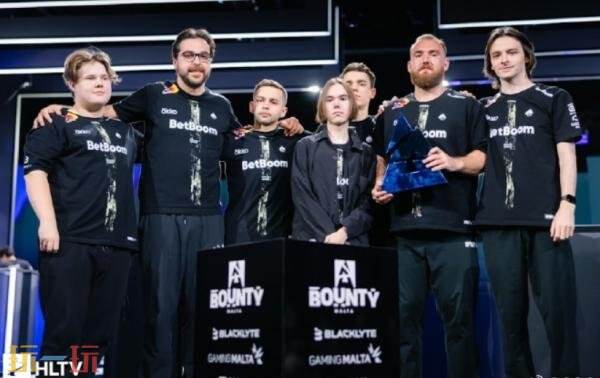 CS晚报：Spirit新阵容亮相！magixx带队能否顺利拿下首秀？