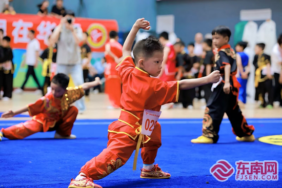 第十七届华夏南少林武术大赛在石狮举行
